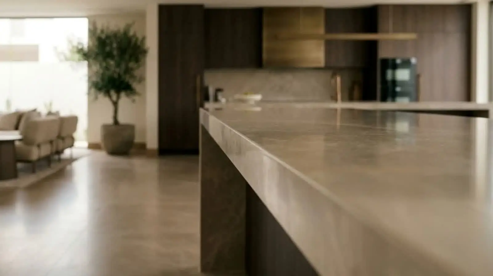Bancada de cozinha em porcelanato executada à medida